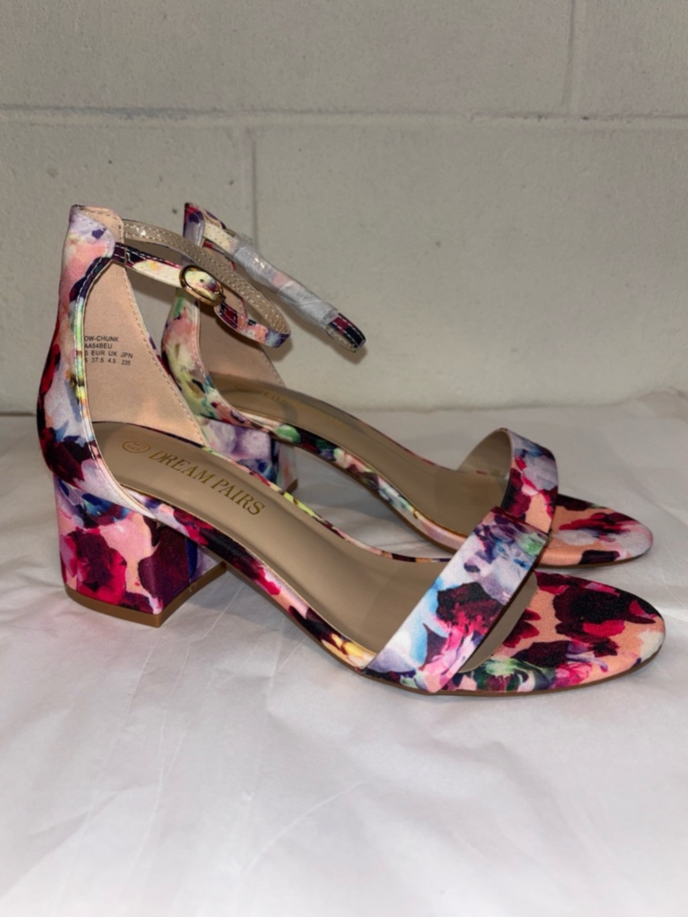 Dream Pairs chunky sandals heels cottagecore multi color floral canvas size 6.5
